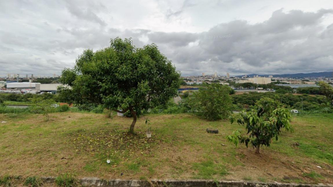 Terreno urbano de 450,00m² na Vila Flora, lote 13 da quadra 9 – Guarulhos/SP