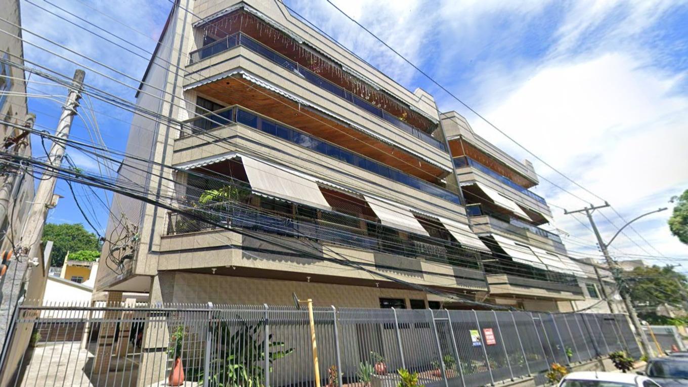 Apartamento 102 com 3 vagas de garagem na Freguesia de Nossa Senhora da Ajuda – Rio de Janeiro/RJ