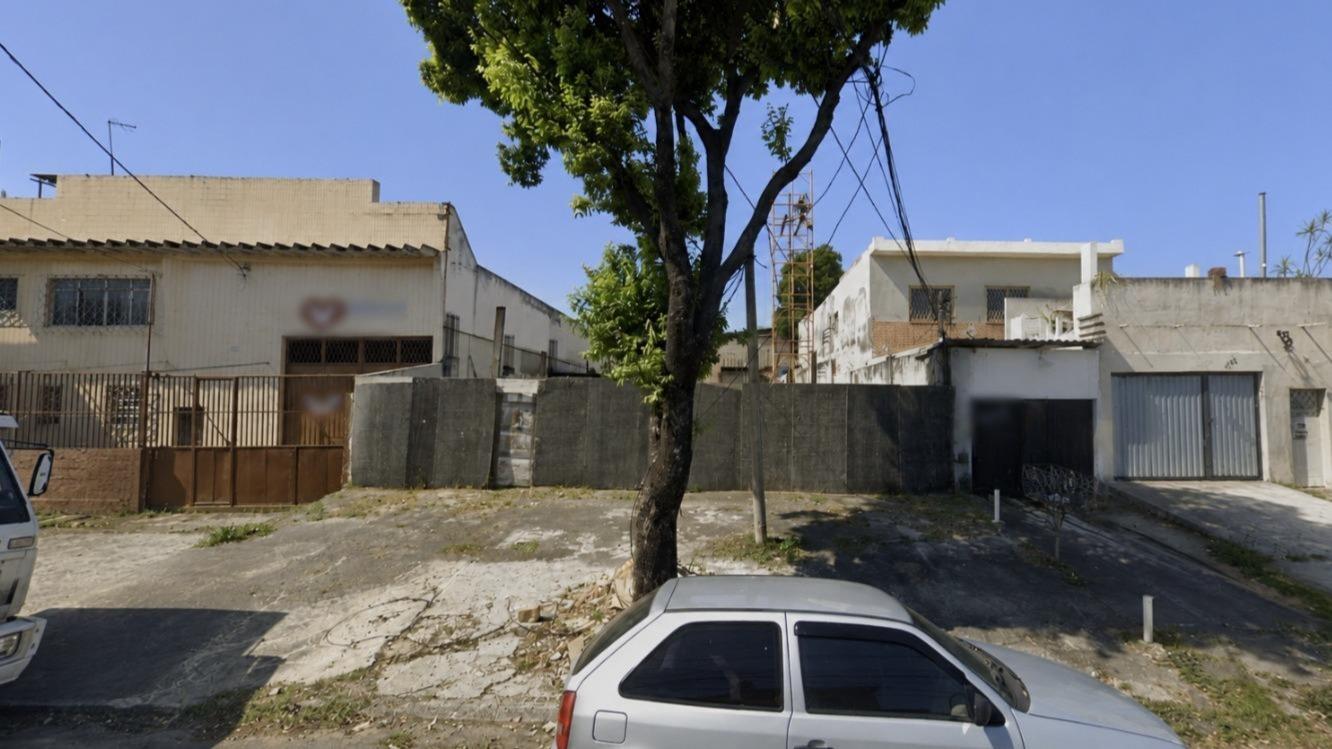 Fração ideal de 50% de um terreno com 480,00m² em Cordovil - Rio de Janeiro/RJ