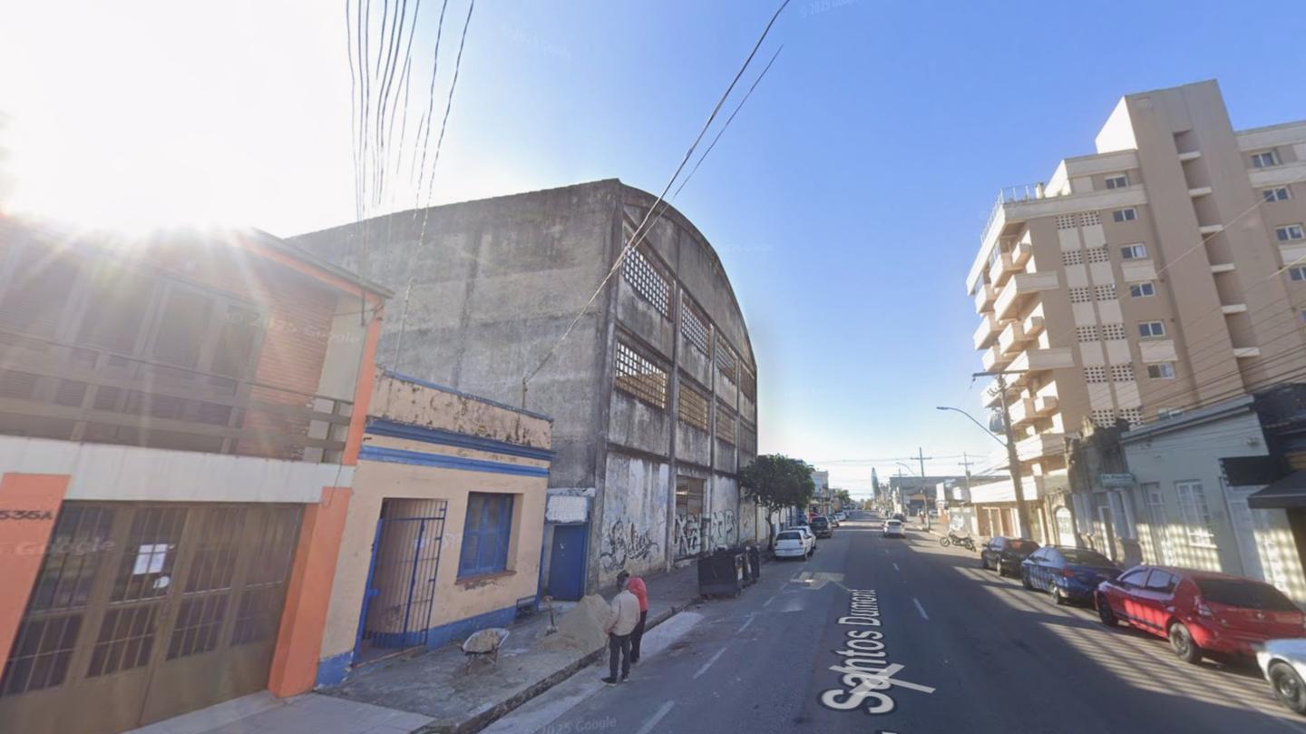 Terreno de Área 1.055,48m² no centro - Pelotas/RS