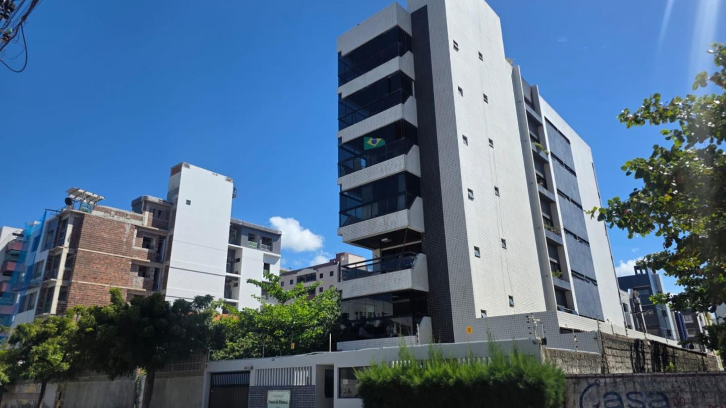 Apartamento no edifício Portal da Enseadae em Intermares - Cabedelo/PB