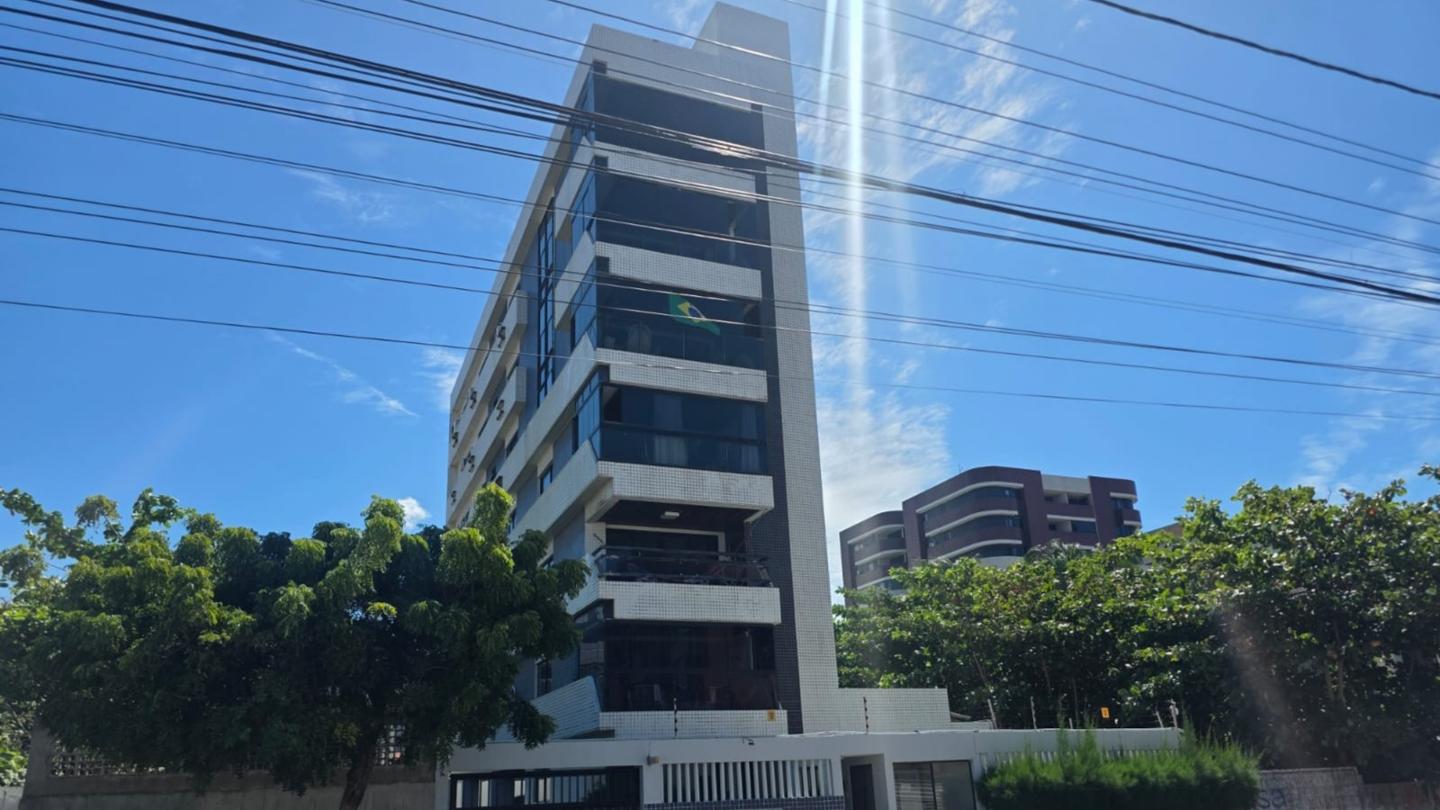 Apartamento no edifício Portal da Enseadae em Intermares - Cabedelo/PB