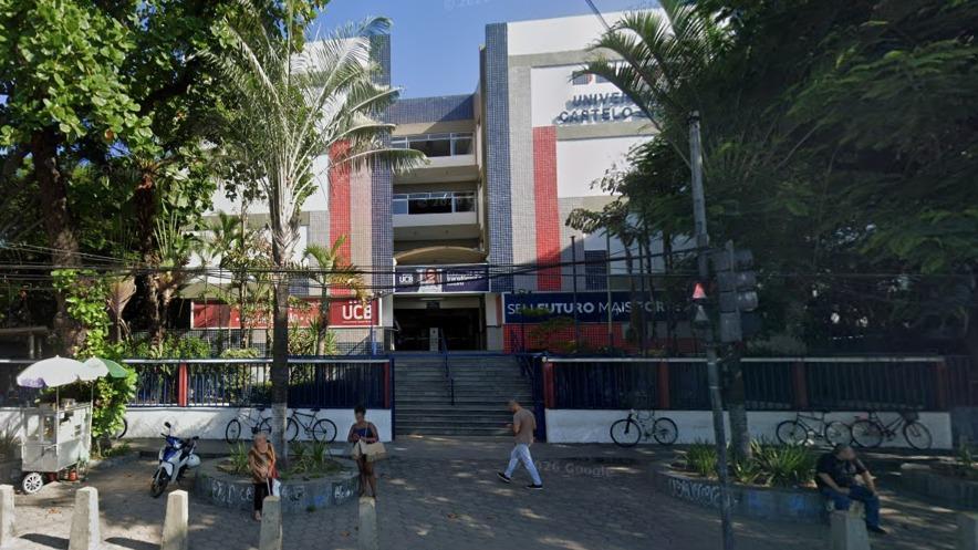 Prédio comercial com uma área total de 5368 m² em Realengo - Rio de Janeiro/RJ