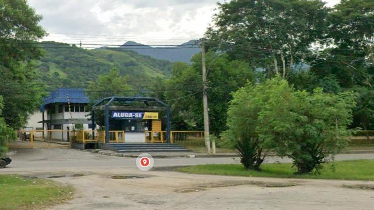 Prédio comercial com área de 24.000M² em Bangu - Rio de Janeiro/RJ