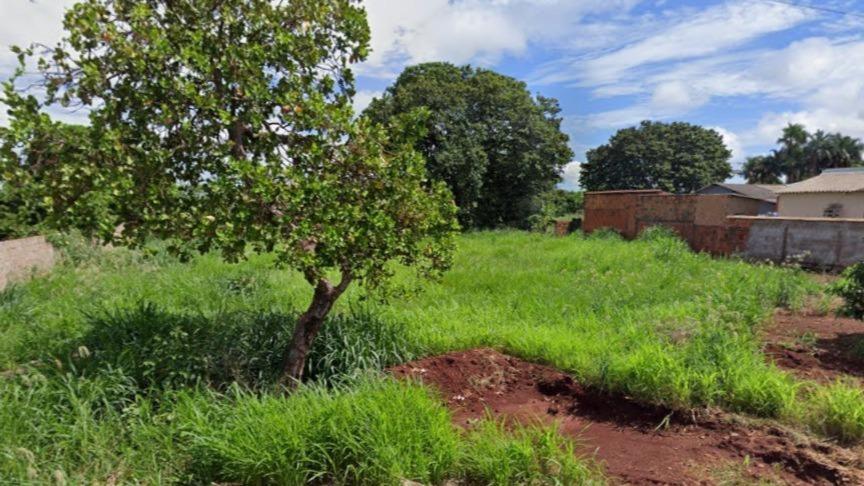 Oportunidade Única - Terreno com 595m2 - Vila Santa Marta - Sindrolândia/MS.