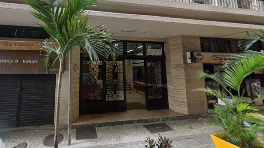 Sensacional - Imóvel constítuido pelo 18º Pavimento, com uma área de 300m² no Centro - Rio De Janeiro/RJ