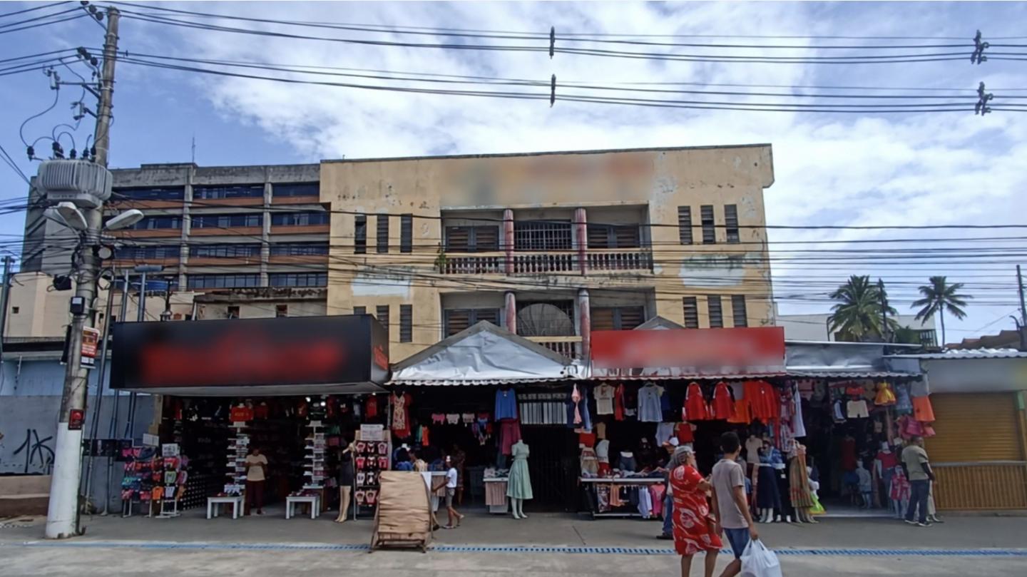 Prédio comercial com uma área edificada total de 2.652,27M² no Centro - Rio Branco/AC