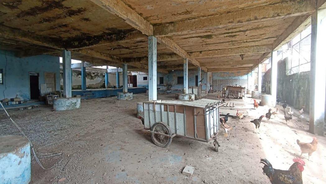 Prédio comercial com uma área edificada total de 2.652,27M² no Centro - Rio Branco/AC