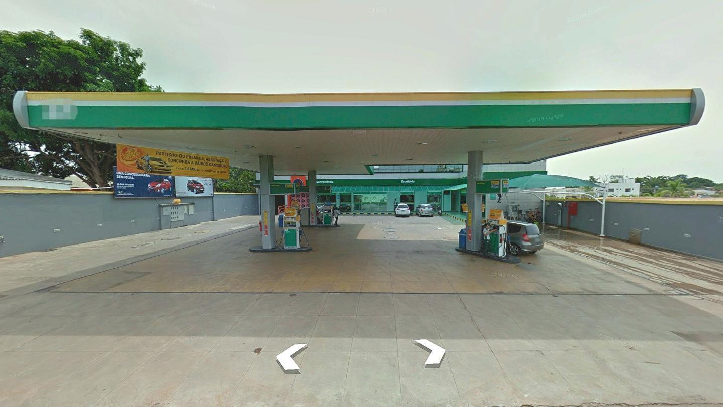 Posto de combustível e Salas comerciais com uma área total de 2.216,80 m² em Ipase - Rio Branco/AC