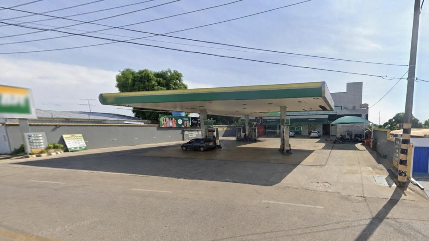 Posto de combustível e Salas comerciais com uma área total de 2.216,80 m² em Ipase - Rio Branco/AC