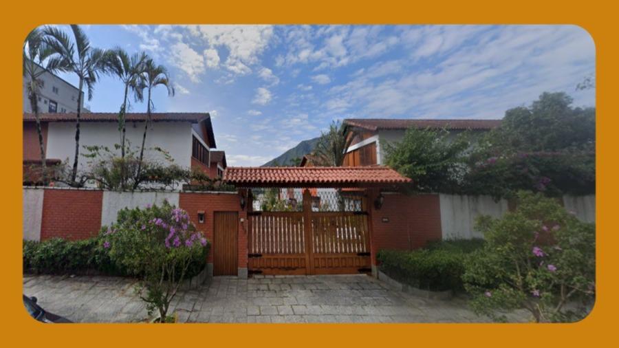 Excelente - Casa Alto Padrão em Condomínio Fechado - Teresópolis/RJ