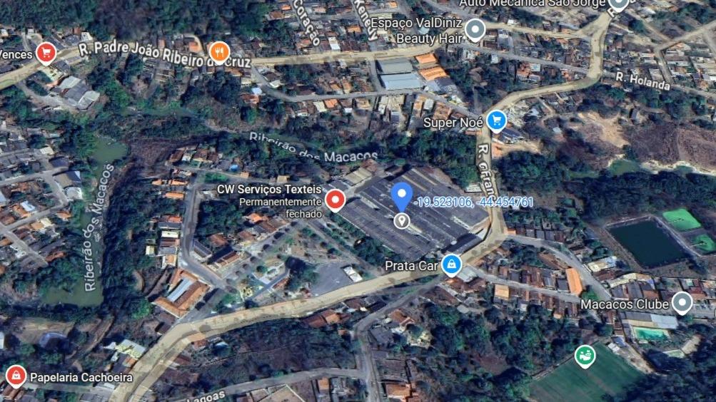Prédio industrial com área total de 13.000 m², localizado no município de Cachoeira da Prata, Estado de Minas Gerais.