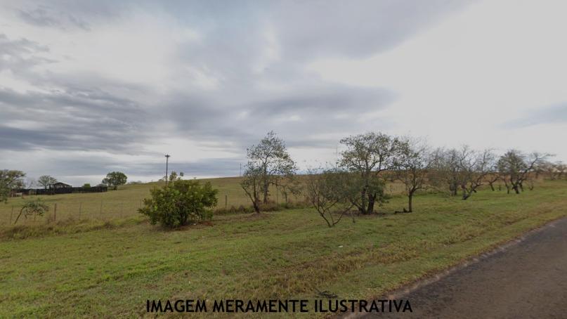 Oportundade-Fração ideal correspondente a 50% da Área nº 06, situada no local denominado “Fazenda Barra do Onça”, no município de Governador Valadares, Estado de Minas Gerais.