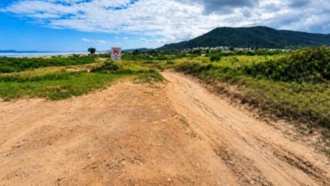 Terreno de 450 m² à Venda no Loteamento Sollage, em Imbituba – SC
