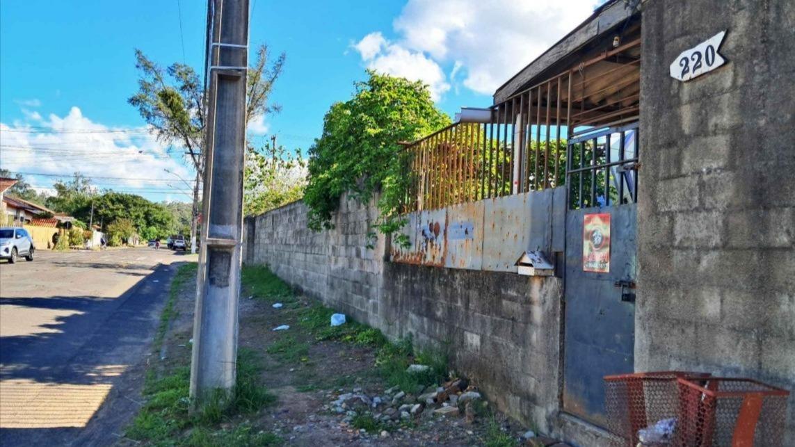 Terreno com edificação / A.T. 566 m² / Bairro Vicentina / São Leopoldo / Rio Grande do Sul