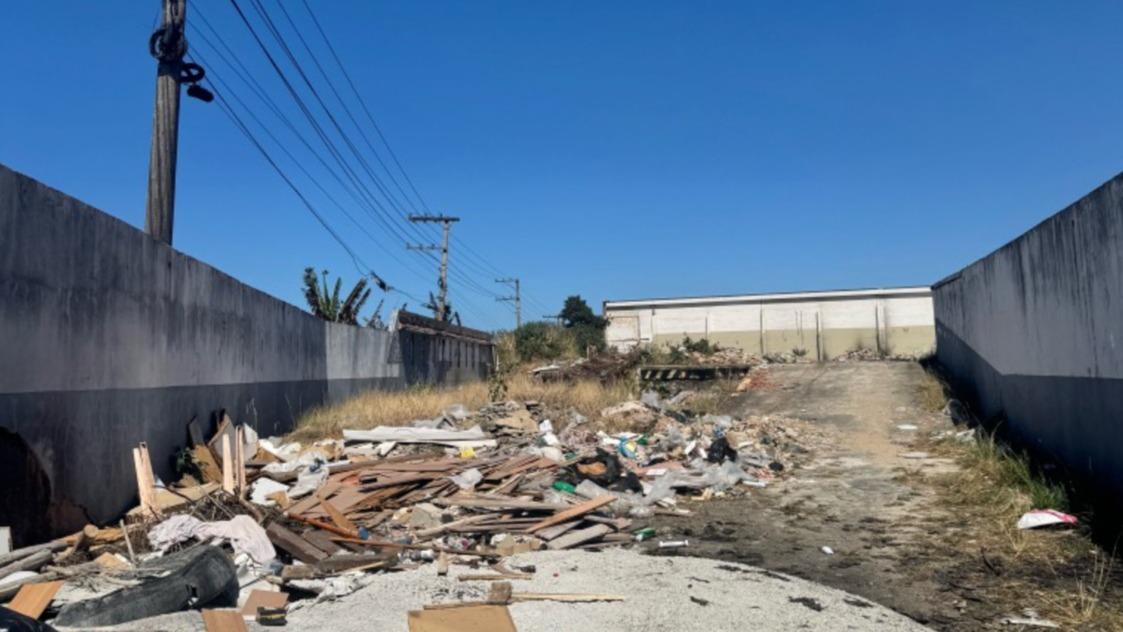 Imóvel Comercial (logística), A.T.: 2.999m², margens BR-101, Laranjeiras Velha, Serra/ES