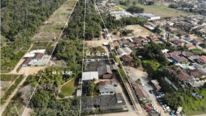 Ponto Comercial para área industrial a 300 m do Posto Ipiranga (lado oposto sentido Jaraguá-Corupá)